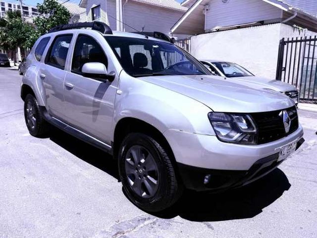 Se vende Renault Duster año 2018