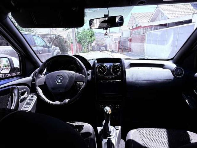Se vende Renault Duster año 2018
