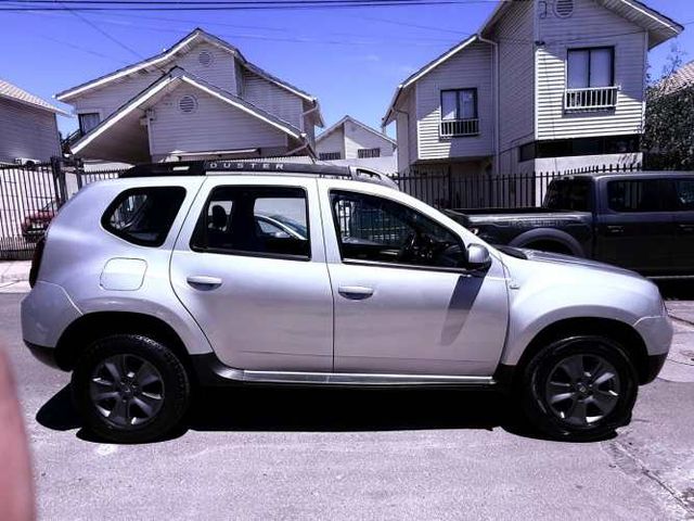Se vende Renault Duster año 2018