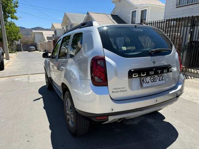 Se vende Renault Duster año 2018