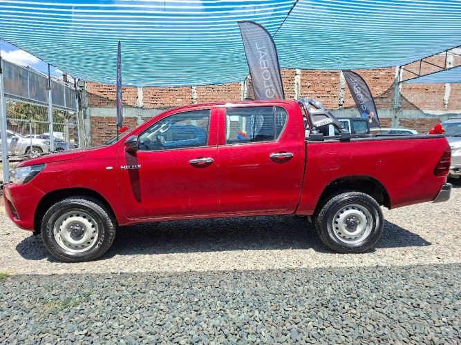 TOYOTA HILUX DX AÑO 2020