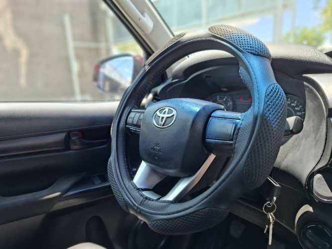 TOYOTA HILUX DX AÑO 2020