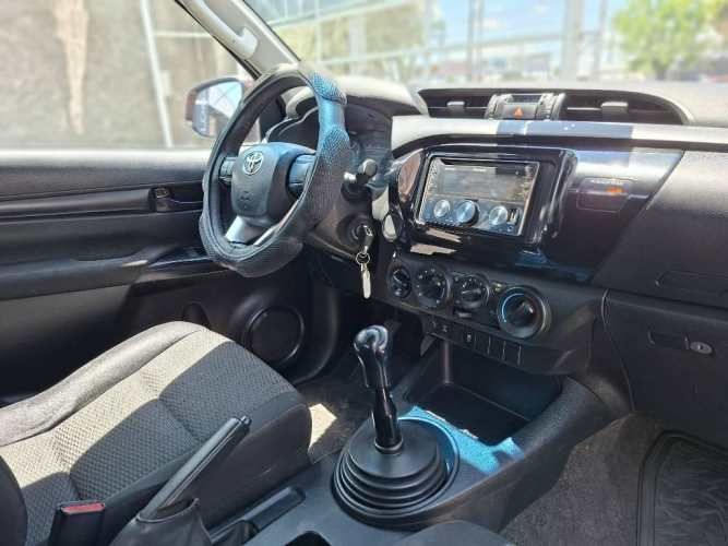 TOYOTA HILUX DX AÑO 2020