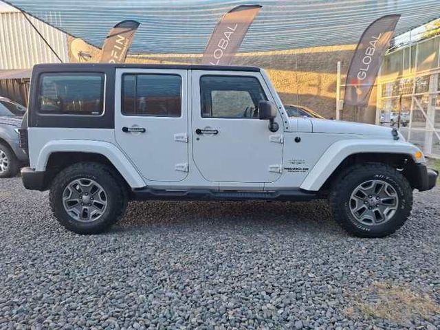 JEEP WRANGLER SAHARA UNLIMITED 2013 DIESEL