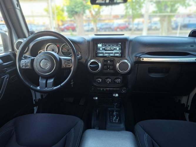 JEEP WRANGLER SAHARA UNLIMITED 2013 DIESEL