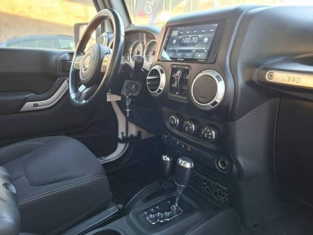 JEEP WRANGLER SAHARA UNLIMITED 2013 DIESEL