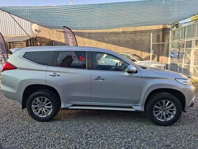 MITSUBISHI MONTERO SPORT 4X4 2017