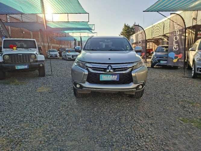 MITSUBISHI MONTERO SPORT 4X4 2017