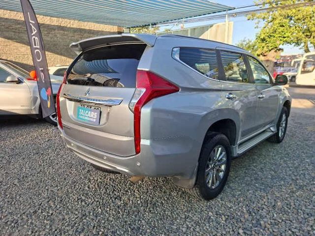 MITSUBISHI MONTERO SPORT 4X4 2017