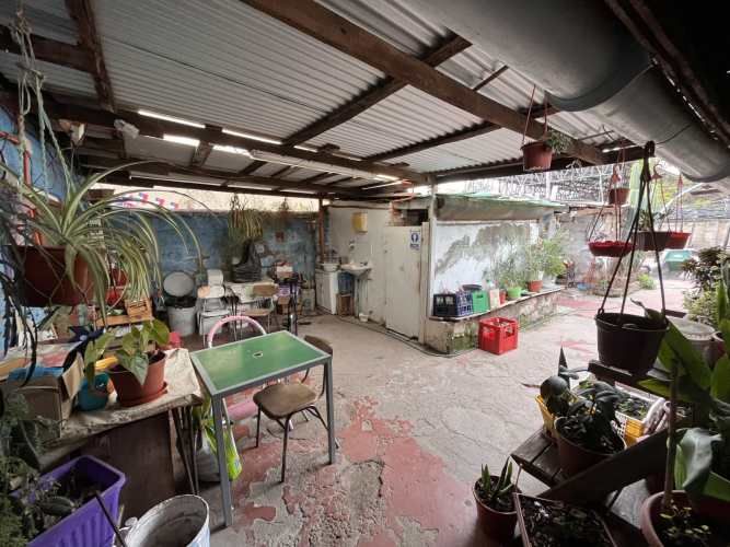 Fuente de Soda 140 m2 útiles, 2.100 m2 terreno