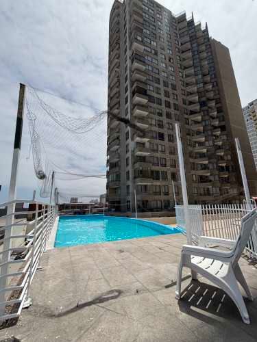 Dpto. totalmente remodelado, sector céntrico frente a espacio urbano, 3D, 2B, Estac.