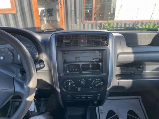 SUZUKI JIMNY JLX 1.3 4X4 2012