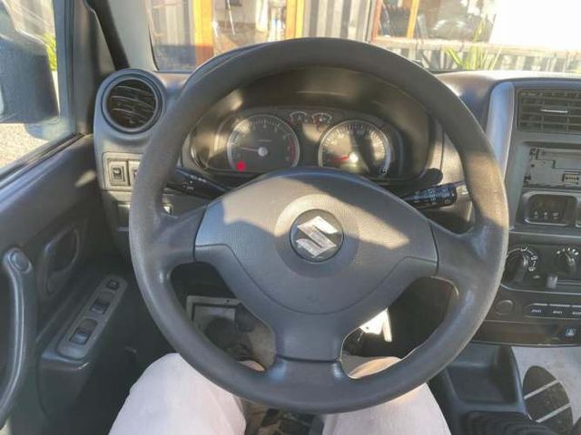 SUZUKI JIMNY JLX 1.3 4X4 2012