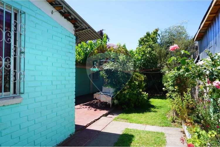 Comoda casa a cuadras del metro la granja