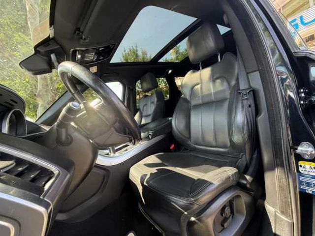 LAND ROVER RANGE ROVER SPORT HSE SDV6 3.0 2018