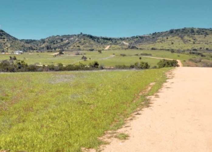 PARCELA A pasos del centro Central Rapel