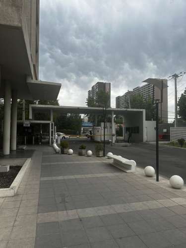 DEPARTAMENTO CON GRAN CONECTIVIDAD  1D 1B