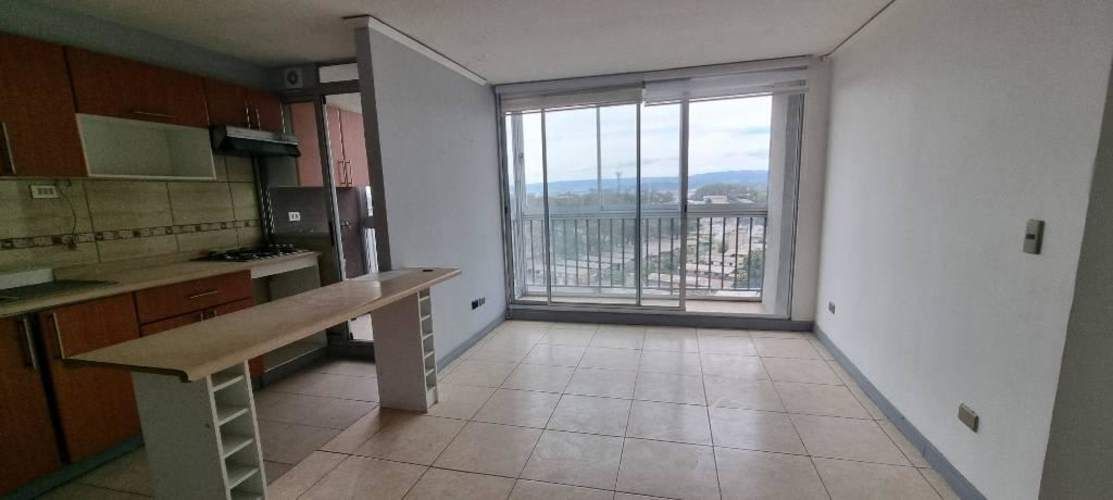 Arriendo Cálido Departamento Semi Amoblado
