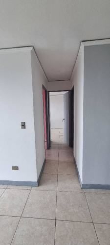 Arriendo Cálido Departamento Semi Amoblado