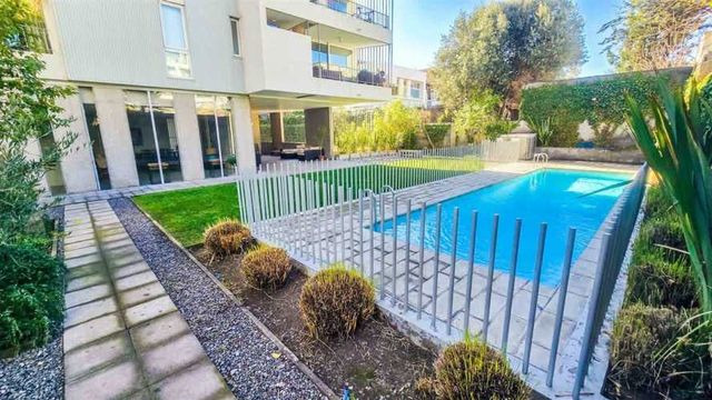 TOP 4 Dorm. + Estar 3 Bñ. 2 Est. Pocuro / Los Leones Bella Vista