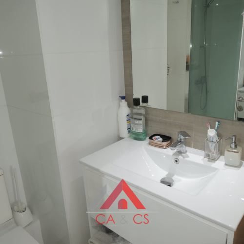 DEPARTAMENTO PRACTICAMENTE NUEVO EN CONCON 2 DORM 2 BAÑOS