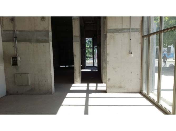 Nuevos locales comerciales alrededor de metro Franklin