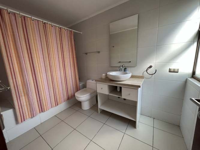 Se vende o arrienda casa en Las brisas de Chicureo