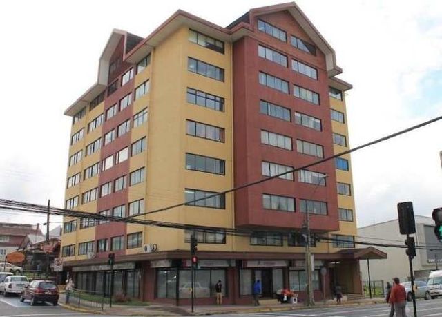 PUERTO MONTT OFICINA 42 M2 BAQUEDANO