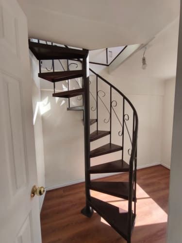 EXCELENTE PROPIEDAD REMODELADA CON 2 CASAS (4D-3B) – MANUEL ANTONIO MAIRA, PROVIDENCIA