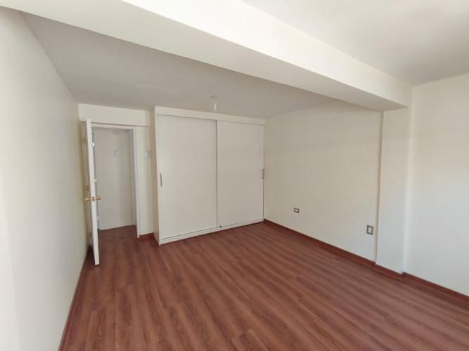 EXCELENTE PROPIEDAD REMODELADA CON 2 CASAS (4D-3B) – MANUEL ANTONIO MAIRA, PROVIDENCIA