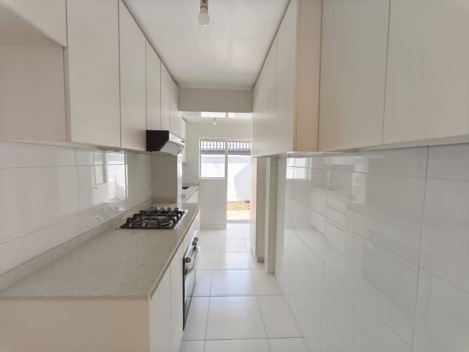 EXCELENTE PROPIEDAD REMODELADA CON 2 CASAS (4D-3B) – MANUEL ANTONIO MAIRA, PROVIDENCIA