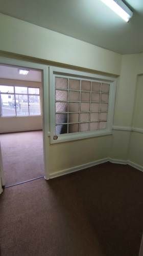 OFICINA / IMPECABLE / METRO U. DE CHILE