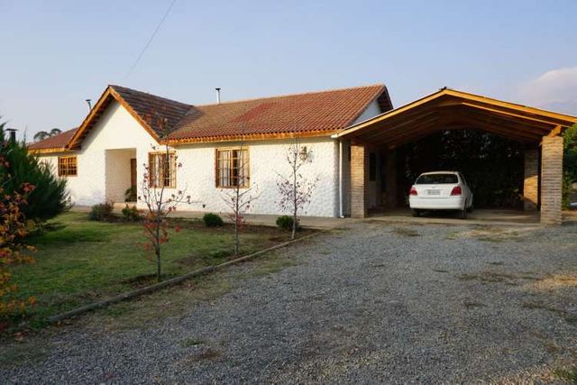 HERMOSA CASA CON PISCINA EN PARCELA DE AGRADO CON ARBOLES FRUTALES PAINE