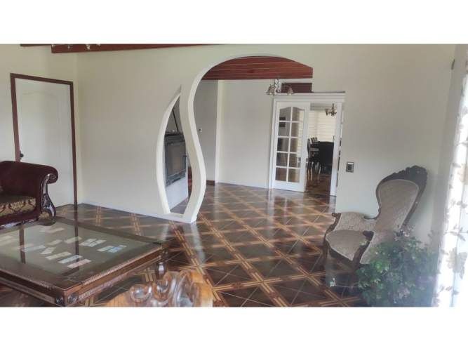 PICHIQUILLAIPE CASA 360 M2 EN PARCELA DE 6840 M2 PUERTO MONTT