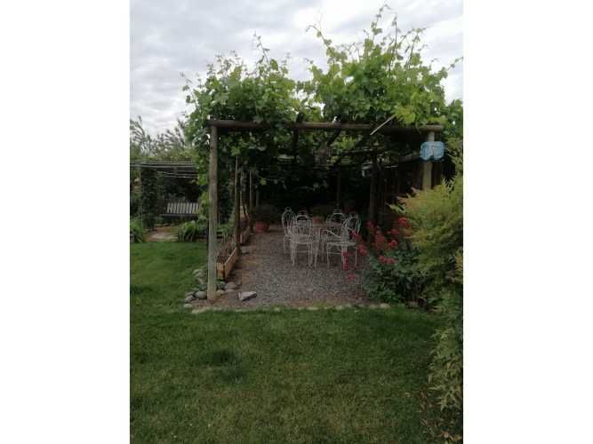VENTA DE PARCELA CON CASA, DEPARTAMENTO, QUINCHO, JARDINES Y QUINTA FRUTAL EN CHADA, PAINE.