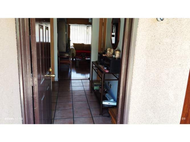 Linda, amplia y acogedora casa en Condominio El Hualle / Rojas Magallanes, La Florida