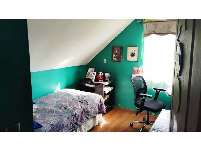 Linda, amplia y acogedora casa en Condominio El Hualle / Rojas Magallanes, La Florida