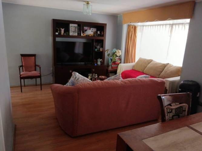 Linda, amplia y acogedora casa en Condominio El Hualle / Rojas Magallanes, La Florida