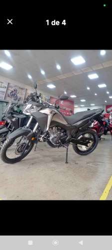 COMPRO HONDA XRE 300 SAHARA 2025 PARTICULAR