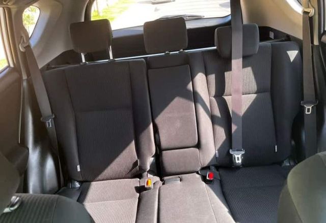 Por renovación vendo Rav4 Lujo 2016