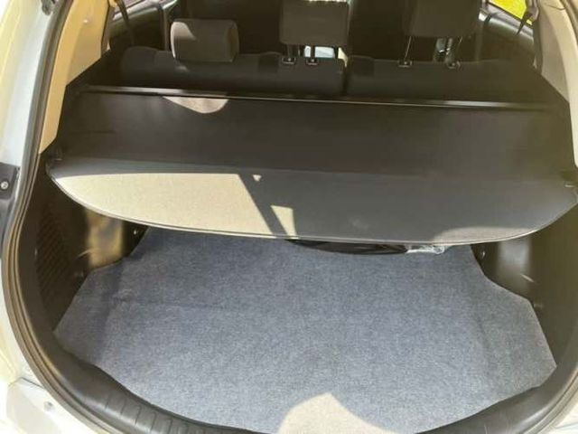 Por renovación vendo Rav4 Lujo 2016