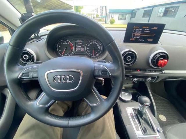 Vendo Audi  Blanco excelente estado