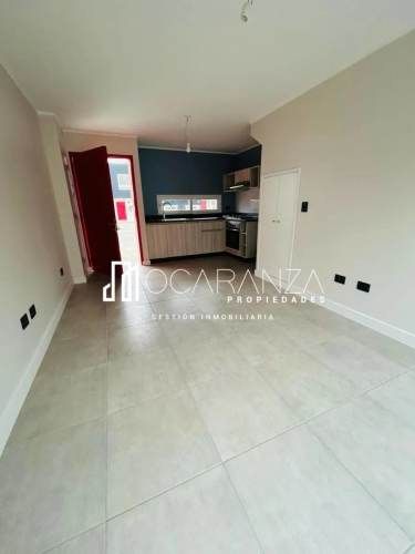 Se arrienda casa 2 Dorm 1 Baño Semi Amoblada Ggcc Incluidos