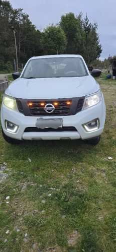 VENDO CAMIONETA NISSAN NP300