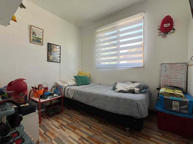 Cómoda Casa 4D 2B 2E 1B - OPORTUNIDAD! (132954)