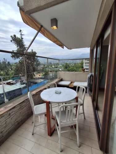 AMPLIO DEPARTAMENTO DE 3 PISOS.