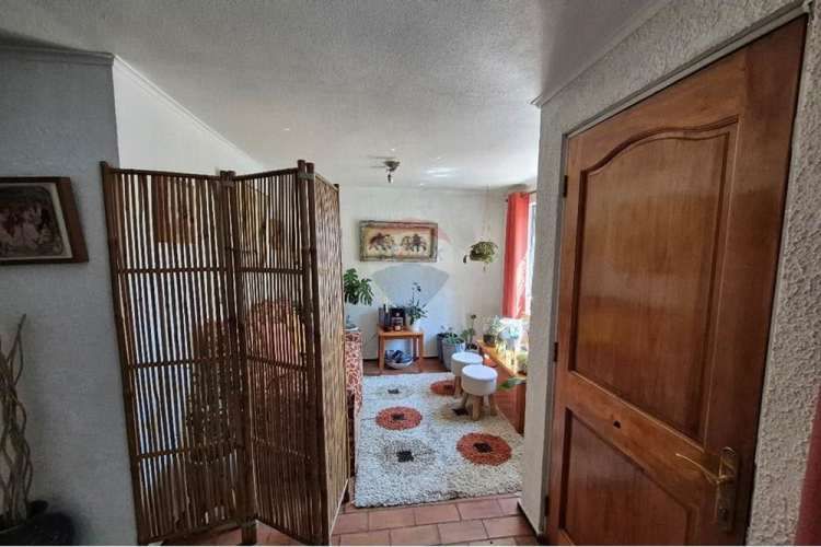 Casa de 171 m2 en peñalolen con control de acceso