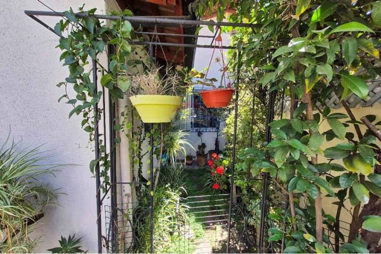 Casa de 171 m2 en peñalolen con control de acceso