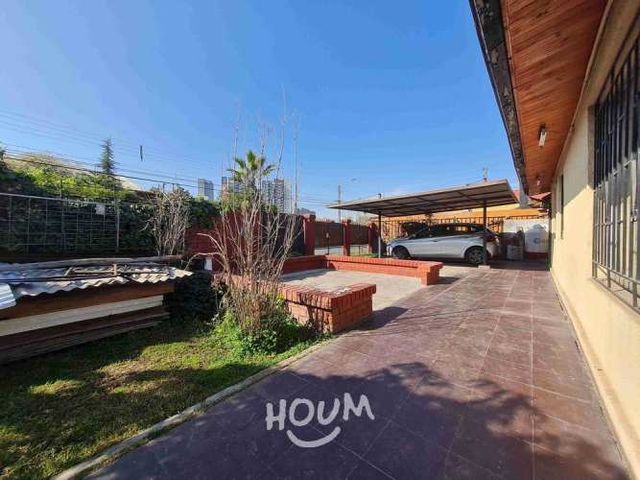 Amplia Casa en Pozo Almonte pasos del Metro