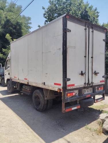 Camión 3/4 Dongfeng DF 2.5 T 2010